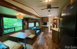 226 Saddle Ridge Drive, Ennice, NC 28623