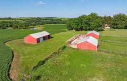 122 G76 Highway, Lacona, IA 50139