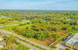 5 Elkhorn Drive, Dalworthington Gardens, TX 76016