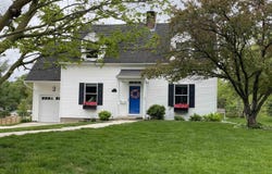 607 North Street, Decorah, IA 52101