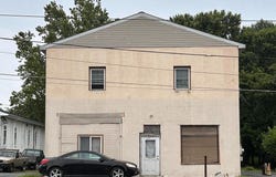 372 CONOWINGO ROAD, CONOWINGO, MD 21918