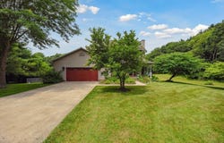 7118 Browns Lake Road, Jackson, MI 49201