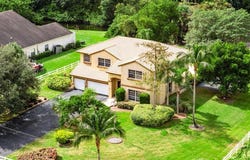 5811 NW 80th Ter, Parkland, FL 33067