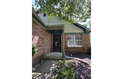 9716 Spruce Lane, Fishers, IN 46038