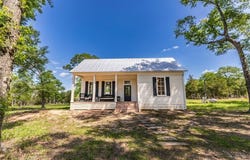 21937 Oak Road, New Ulm, TX 78950