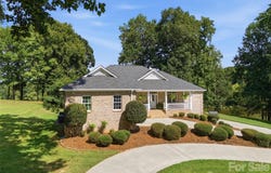 401 Armstrong Drive, Belmont, NC 28012
