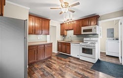 10880 Jackson Street, Van Buren Twp, MI 48111