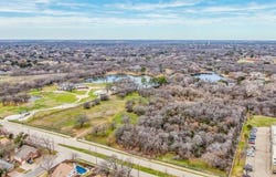 1 Elkhorn Drive, Dalworthington Gardens, TX 76016