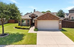 271 Burnett Drive, Lavon, TX 75166