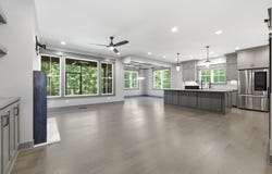 180 Saddle Creek Drive, Paducah, KY 42001