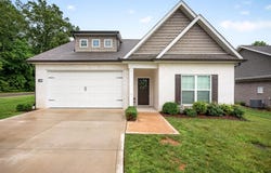 1400 Village Loop, Cookeville, TN 38501
