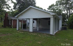 6820 Butterfly Lane, Kershaw, SC 29067