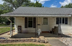 415 W Wabash Street, Berne, IN 46711