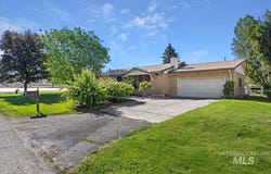 305 Lucille St., Kimberly, ID 83301