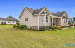 49 Mandi Lane, Rainsville, AL 35986