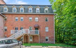 1 Russell Street, Middletown, CT 06457