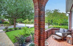 702 E 52nd Street, Savannah, GA 31405
