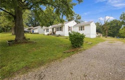 6300 HARRIS Street, Raytown, MO 64133