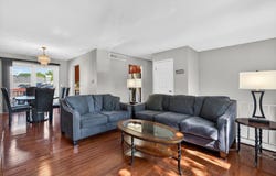 802 Prairie Avenue, Bartlett, IL 60103