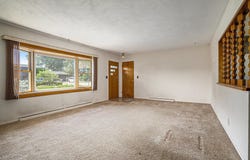 54238 River Place, Elkhart, IN 46514