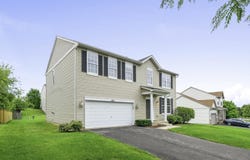 824 Briarcliff Drive, Minooka, IL 60447