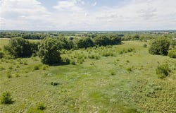 15.2 Hill School Road, Richmond, MO 64085
