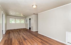 203 S ELM Street, Hammond, LA 70403