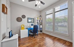 3909 Rose Street, Houston, TX 77007