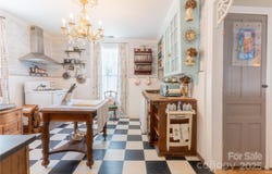 131 E Lexington Road, Mocksville, NC 27028
