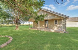 22904 N County Road 1840 Road, Mangum, OK 73554