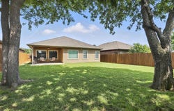 11700 Anna Grace Drive, Fort Worth, TX 76028