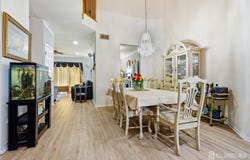 4 Reins Court, Franklin Twsp, NJ 08873