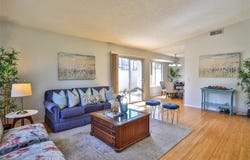 820 E Silver Maple, Azusa, CA 91702