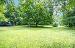 101 Peterson Drive, North Mankato, MN 56001