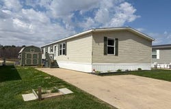 1336 Aspen St, Columbus, MI 48063