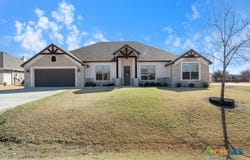 6909 Greenfield Drive, Temple, TX 76502