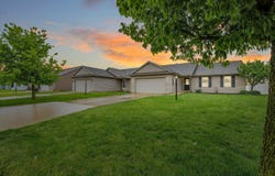 707 Chickory Drive, Champaign, IL 61822