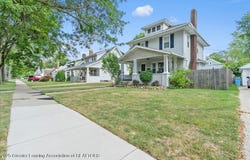 826 N Verlinden Avenue, Lansing, MI 48915