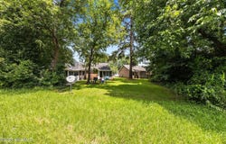 2010 Shadowood Court, Greenville, NC 27858
