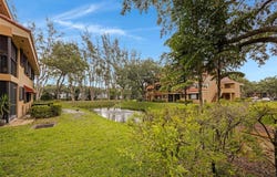 15499 MIAMI LAKEWAY N, MIAMI LAKES, FL 33014