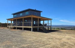 17583 Round Mountain Road, Howe, OK 74940