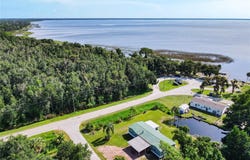 5001 PINEAPPLE STREET, LAKE WALES, FL 33898