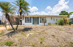 330 Lasayette Drive NE, Port Charlotte, FL 33952