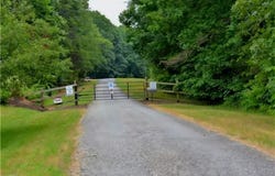1070 Burdun Lane, Walnut Cove, NC 27052