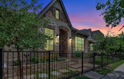 902 Adam Way, Euless, TX 76040