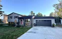 2801 S 5th Avenue, Escanaba, MI 49829