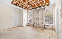 18017 VILLA CREEK DRIVE, TAMPA, FL 33647