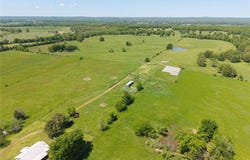 469517  E 1060  RD, Muldrow, OK 74948