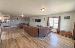 904 3rd St, Stanley, ND 58784