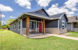 800 N Broughton Street, Sherman, TX 75090